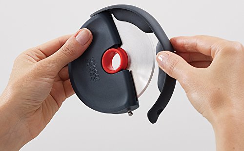 Joseph Joseph 20038 Disk - Leicht zu reinigender Pizzaschneider - grau - obrazek 5