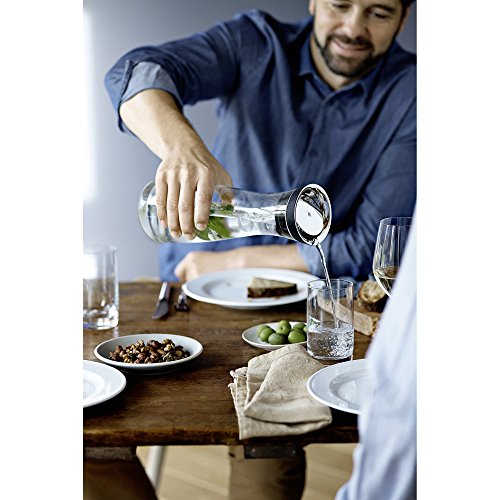 WMF Basic Wasserkaraffe aus Glas, 1 Liter, Glaskaraffe mit Deckel, Silikondeckel, CloseUp-Verschluss, schwarz - obrazek 2